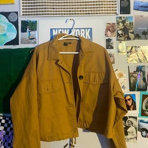 Cropped kaki jacket! Wore only a couple of times!